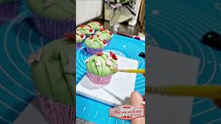 Tutorial Cupcakes de Mariposas y Caracolillos Encantados Un Mundo de Fantasía en Florentine [upl. by Darra734]