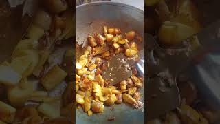 দুপুরে রান্না কীভাবে আমরা করি Bengal cooking crecipe [upl. by Lubeck]