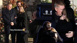 Liam Paynes Parents Break Down amp Shed Tears Full Funeral Service from Outside Former One Direction [upl. by Giff]