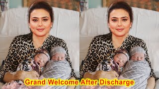 Preity Zinta Shared First Look of her Twins from Grand Welcome after Discharge from Hospital [upl. by Meldon]