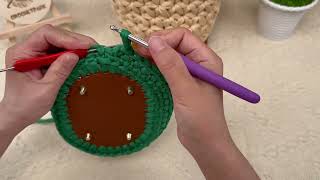 Freesia crochet bag tutorial [upl. by Otsedom8]