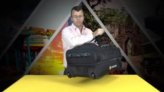 Caribee Scarecrow travel bag review  2017 model [upl. by Arraeic]