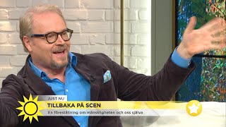 Fredrik Lindström tillbaka på scen quotVi är så mycket mer barnsliga än vi trorquot  Nyhetsmorgon TV4 [upl. by Llet]