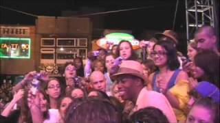 Kardinal Offishall amp Akon Live  MMVAs Behind the scenes [upl. by Enenaej527]