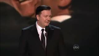 Ricky Gervais toma su Emmy de vuelta sub español [upl. by Herrera375]