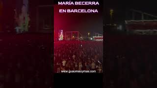 María Becerra cantando AUTOMÁTICO en concierto en Barcelona en directo MaríaBecerra Barcelona [upl. by Daley]