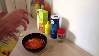 Faire une salade de carottes  Recette salade carotte [upl. by Atteuqnas]