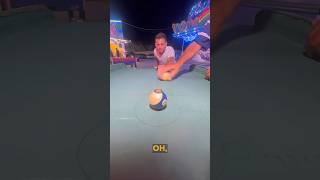 Biliardo giochi con la moneta vincente ball biliardo billiards angelogigantishow viral games [upl. by Adliwa]