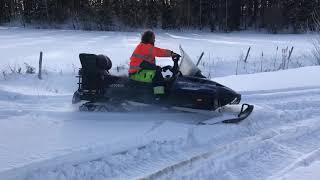 Köp Snöskoter Lynx GLX 5900 ST på Klaravik [upl. by Bonns]