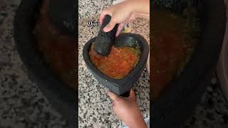 Salsa de molcajete con huevos hervidos salsademolcajete comidatipicamexicana [upl. by Gnof]