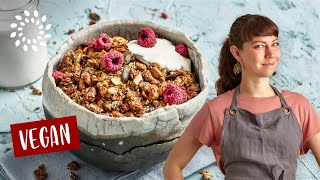 CRUNCHY GRANOLA – selbermachen 😍 Einfaches amp gesundes Frühstück  Vegan [upl. by Akirat]