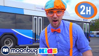 🚍 Blippi Explora um Ônibus 🚍 2 HORAS DE BLIPPI BRASIL  Moonbug Kids em Português [upl. by Ivets]