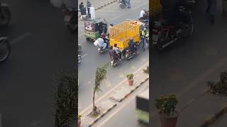 Traffic warden said stay and wearing helmet when you ride on bike Traffic Police Lahore traffic [upl. by Hogen]