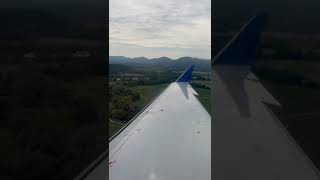 VIEW OF FLETCHER NC UNITED AIRLINES FLIGHT FROM CHICAGO [upl. by Baerl]