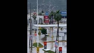 Así evitó un saqueo a Walmart la guardia nacional viralvideo lluvia huracan desastre john fyp [upl. by Ritz]