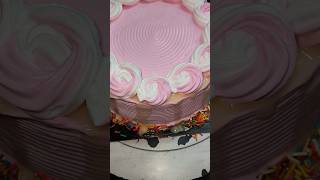 homebaker ne bakersville se jadu kar liya cake cakedecorating baking homemade cakedesign [upl. by Mazman505]