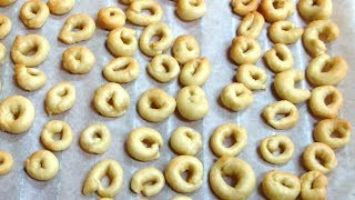 How to make Apulian Knots Italian Recipe [upl. by Ainigriv577]