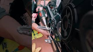 Installing the competition Werkes exhaust in the Ducati Scrambler 1100 [upl. by Agnesse660]