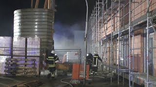 KindergartenRohbau brennt in der Hasestraße in Bersenbrück [upl. by Russon]