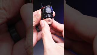 REALISTIC Hot Toys THE BATMAN Figure [upl. by Weigle911]