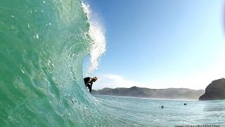 Surfing in New Zealand Piha Bar [upl. by Tine]