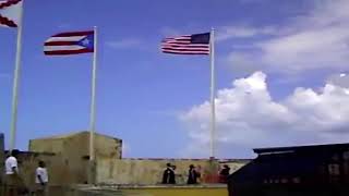 Una Tuna pone la bandera Española donde nunca debió dejar de ondear en el Morro PUERTO RICO [upl. by Ilyk]