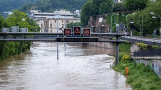 Hochwasserlage im Saarland angespannt – Gefahr für Leib und Leben [upl. by Nierman372]