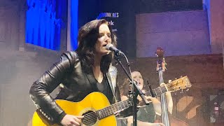 Brandy Clark “Love is a Fire” NEW SONG Live at Saint Luke’s Glasgow January 31 2020 [upl. by Mazman]