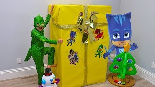 Gekko Gets New PJ MASKS TOYS inside Giant Christmas Present [upl. by Tabbi]