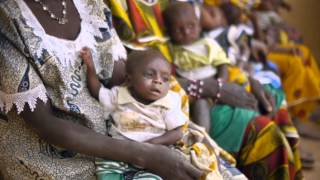 Familias en Malí La pugna por la supervivencia en el Sahel [upl. by Nerro]