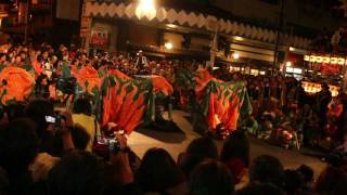 秋の高山祭 宵祭 獅子舞 2011 Takayama Festival in autumn [upl. by Ennayllek]