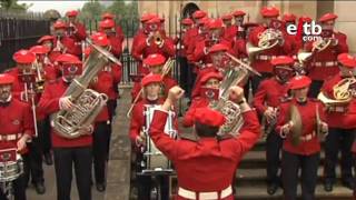 La Banda de Música de la Ertzaintza interpreta Paquito Chocolatero [upl. by Simdars829]