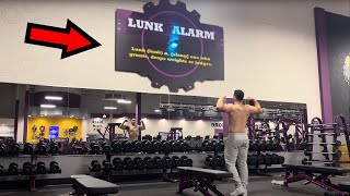 Planet Fitness At 1AM Lunk Alarm goes off [upl. by Athal138]