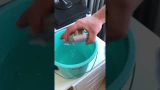 Instructie video magnetische ramenwasser [upl. by Lazaro89]