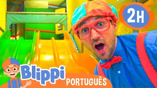 Blippi Brinca em um Parque Coberto  2 HORAS DO BLIPPI  Vídeos Educativos para Crianças [upl. by Pickens]