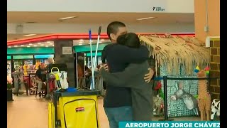 Familias protagonizan emotivos encuentros y despedidas en el aeropuerto Jorge Chávez [upl. by Wendall]