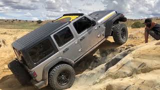 JL LIFE 2018 Jeep JL Rubicon and Sport Bromance amp EDI rock crawling around the Rio Puerco [upl. by Annai493]