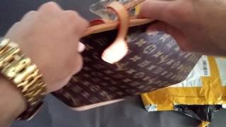 LOUIS VUITTON WOMEN HANDBAG REVIEW ioffer [upl. by Orestes]