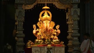 Shreemant Dagdusheth Halwai Ganapati  In Pune with Saurabh Gokhale [upl. by Norean]