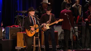 Willie Nelson amp Merle Haggard quotPancho and Leftyquot [upl. by Franklin]