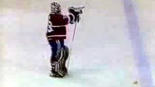 Chris Chelios vs Ron Hextall May 11 1989 [upl. by Lauree]