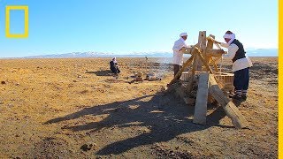 Milenarios TÚNELES de AGUA bajo el DESIERTO en IRÁN todavía en uso  National Geographic en Español [upl. by Akeemahs]