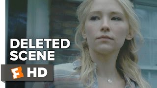 The Girl on the Train Deleted Scene  Megan Leaves Annas House 2017  Haley Bennett Movie [upl. by Kalfas]