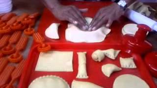 Moldes para hacer arepas empanadas y pasabocas [upl. by Okier572]