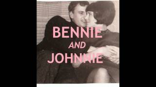 Mat Kearney  Bennie And Johnnie With Lyrics [upl. by Beach]