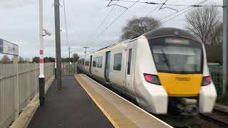 Thameslink Class 700 700053 Departs Shepreth working the 1513 London Kings X  Cambridge [upl. by Eugenle]