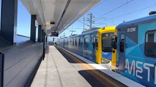 Siemens set departs Coburg station [upl. by Ela]