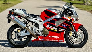 2004 Honda RC51 RVT1000R Nicky Hayden [upl. by Esnohpla]