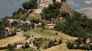 Il mito di Canossa e le rovine del castello [upl. by Reffinej]