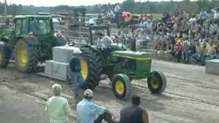 John Deere 2130 pulling part 1 [upl. by Llehsyt]